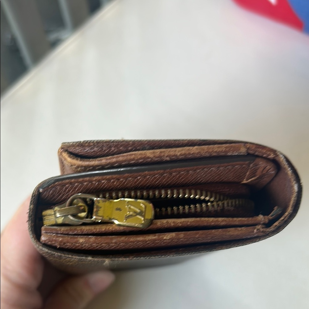 Louis Vuitton Monogram Wallet - Picture 9 of 12